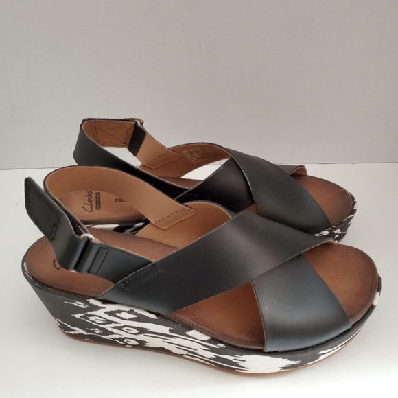 NWOT Clarks sandals size 8M - Picture 2 of 6